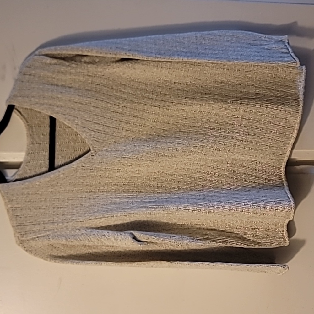 V-neck Sweater, Women's